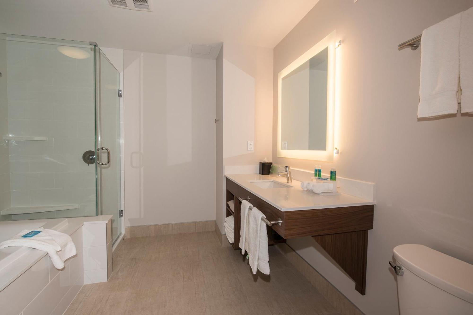 Holiday Inn Express & Suites Victoria-Colwood By Ihg Langford Kültér fotó